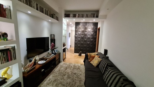 Vende-se Apto 02 Dorm na Bela Vista
