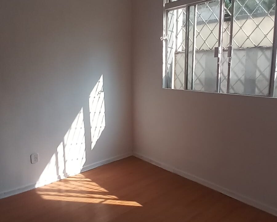 Vende-se apartamento de 01 dorm. na Bela Vista