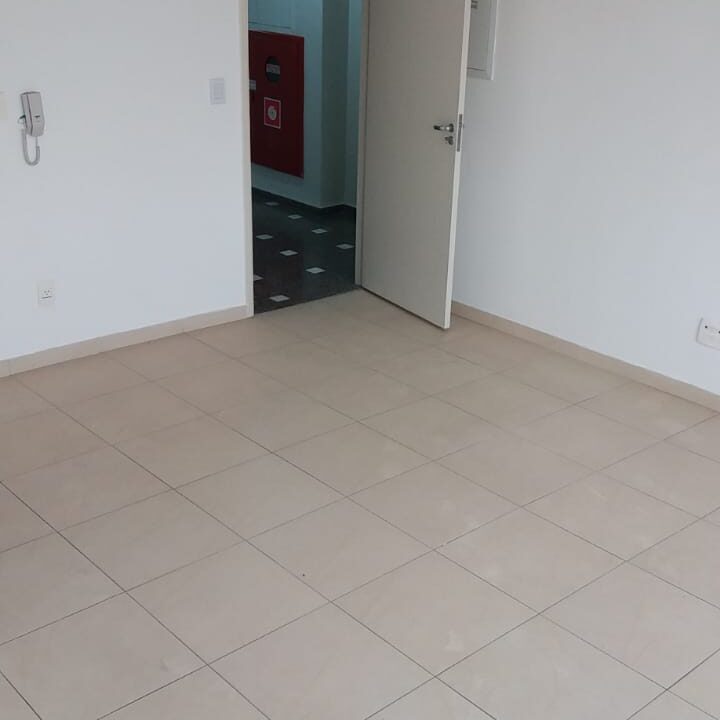 Vende-se Sala Comercial com vaga na Bela Vista